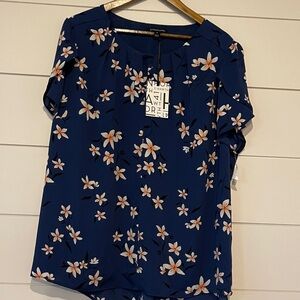 41 Hawthorn Navy Blue Floral Blouse